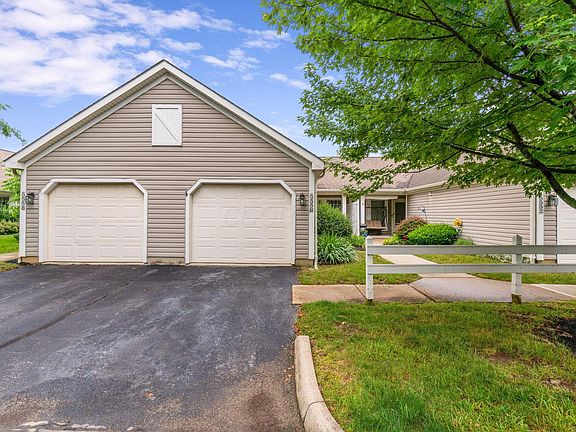 3rd image of 5556 Parkshire Dr