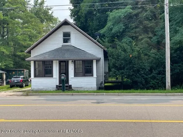 1729 Lake Lansing Rd, East Lansing, MI 48840