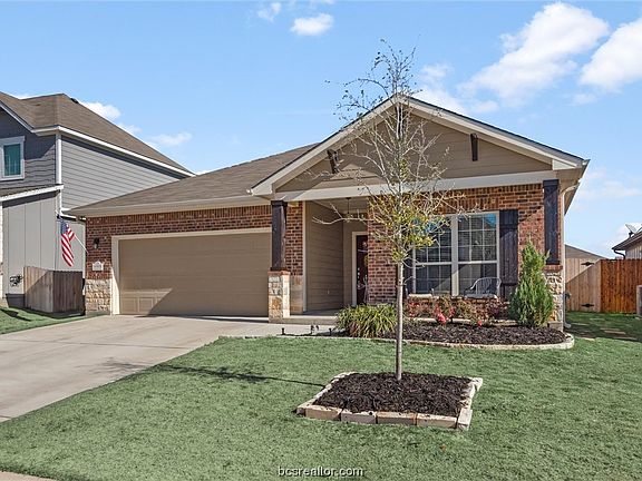 3rd image of 6313 Daytona Dr