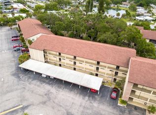 2240 Stickney Point Rd APT 211, Sarasota, FL 34231