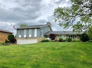 4937 Carlyn Dr, Pittsburgh, PA 15236