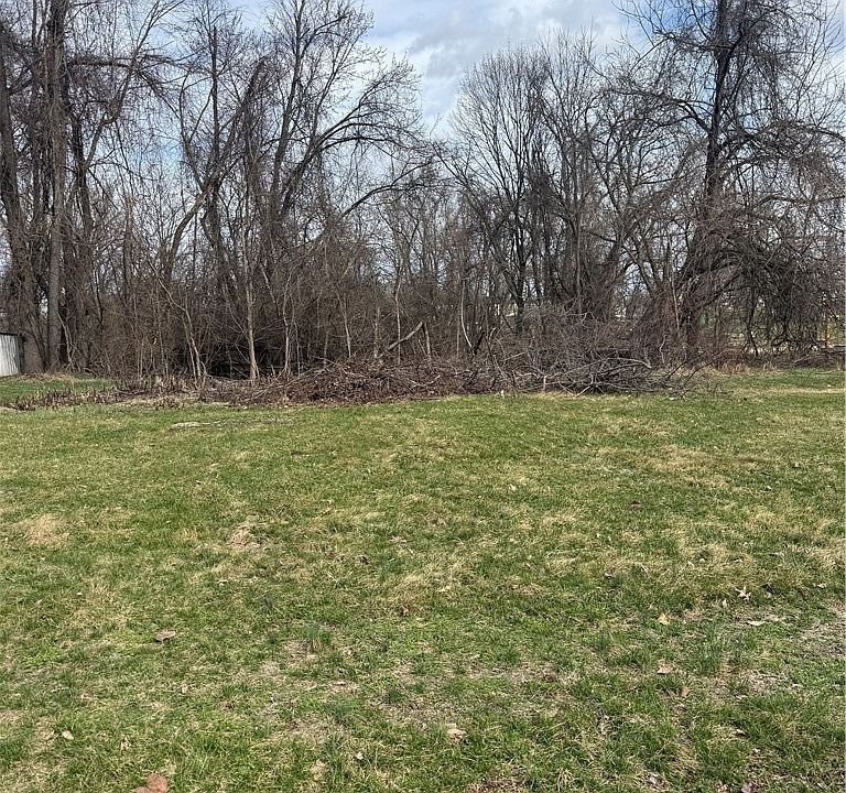 1st image of 93 Beatty Ave
