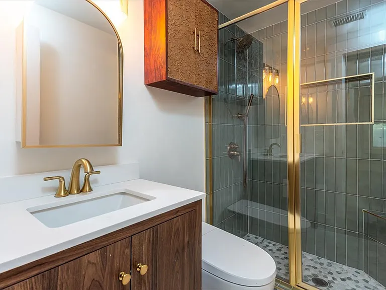 384 Mulberry St #203 — Photo 20