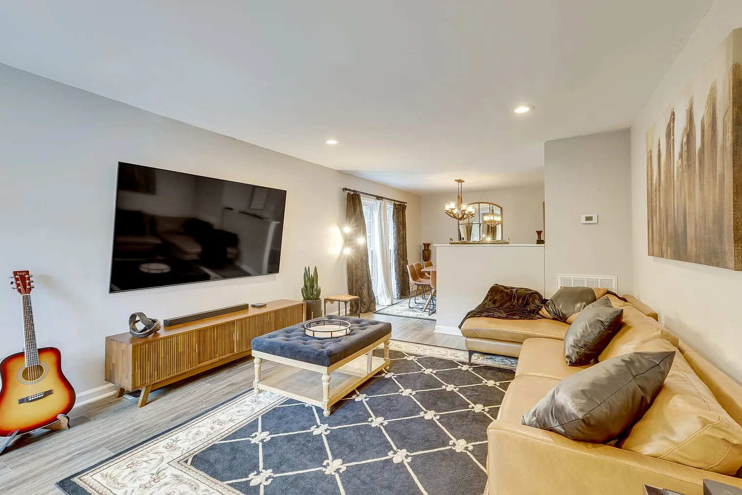 4 bed, 2.0 bath, 1808 sqft, $3,027 — Photo 1