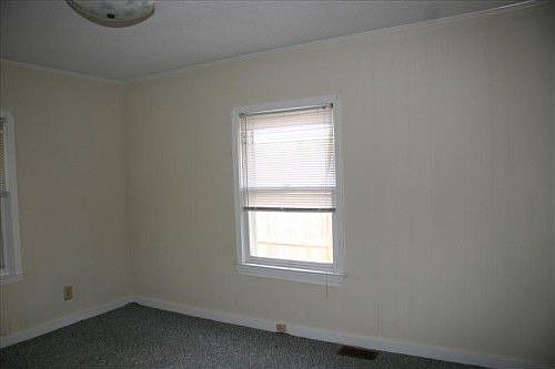 3rd image of 126 Drewsbury Dr