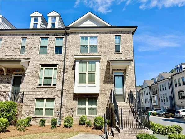 324 Marlowe Aly #119, Suwanee, GA 30024