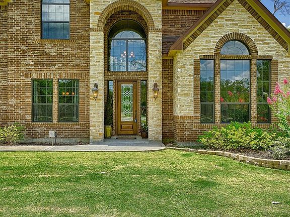 5th image of 1002 Vista Del Lago Dr