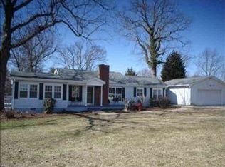 1218 Scuffletown Rd, Simpsonville, SC 29681