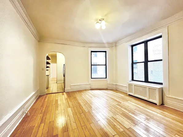 676 Riverside Drive image 1 of 6