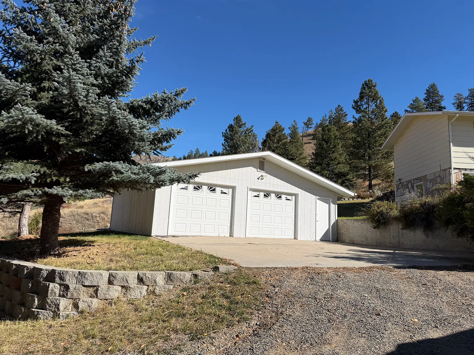 3 bed, 2000 sqft, $2,800 — Photo 3