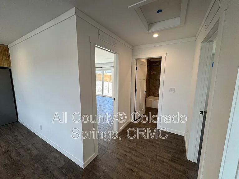 690 E Hahns Peak Ave — Photo 14