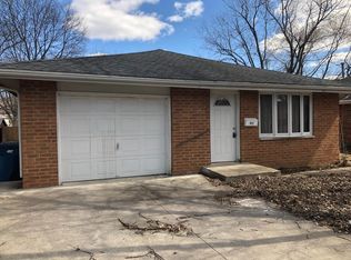 921 Lisbon St, Morris, IL 60450