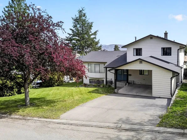 880 Fleming Dr, Kamloops, BC V1S 1B3