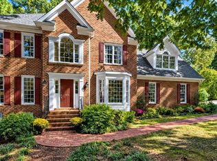 200 Killingsworth Dr, Cary, NC 27518