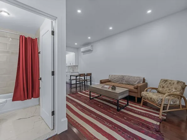 1324 Eastern Parkway image 16 of 37