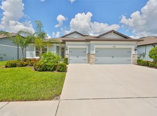 2860 Buckhorn Forest Dr, Valrico, FL 33594