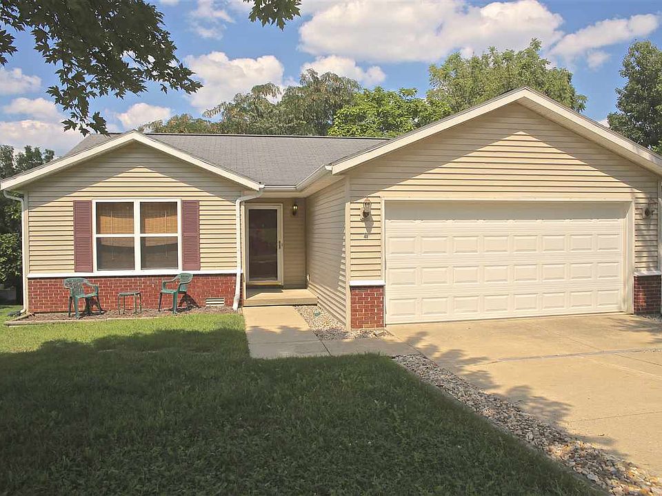 1st image of 2716 S Pinehurst Dr
