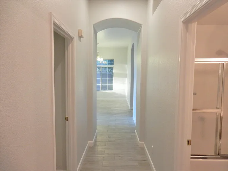 Hallway from bedrooms to living room