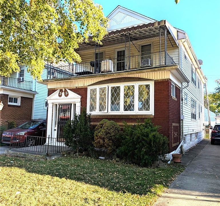 1st image of 35 Erskine Ave