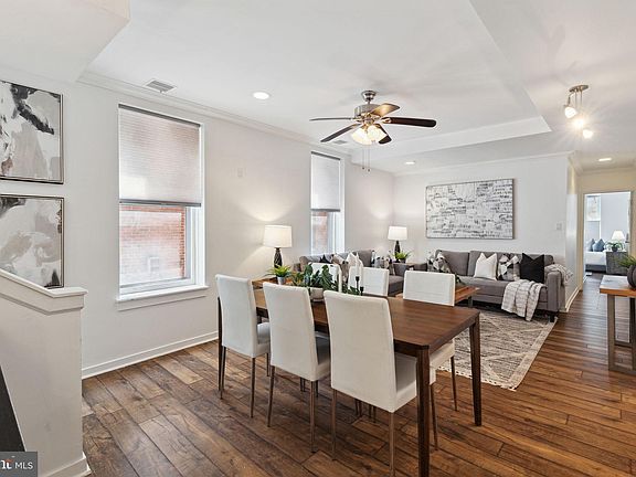 5th image of 1728 Wallace St APT 201