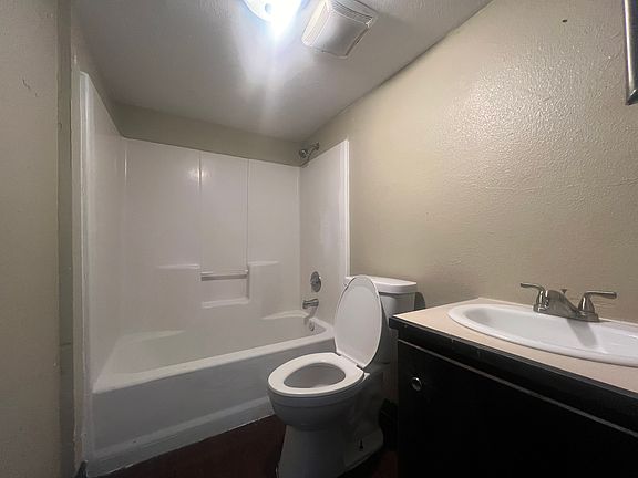 5th image of 1606 16th St #C