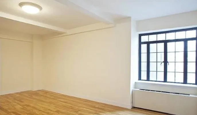 Rented by Royalty Living NYC | media 10