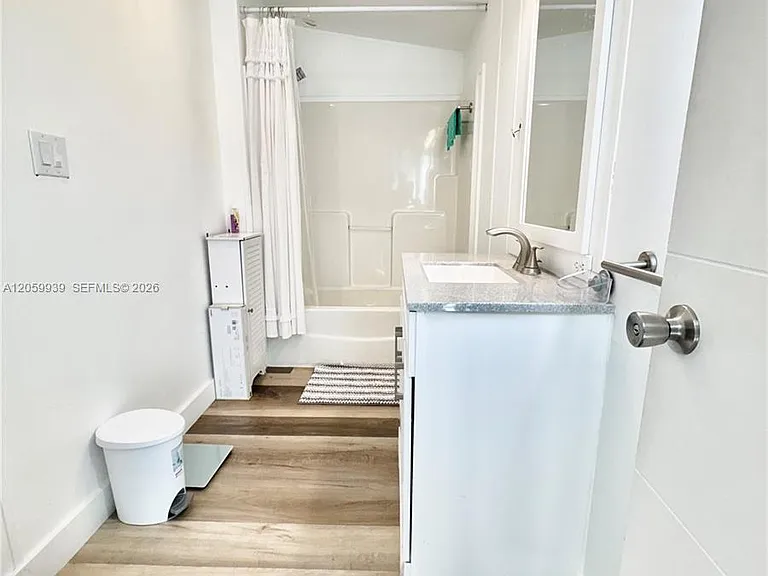 10692 N Branch Rd #0 — Photo 17