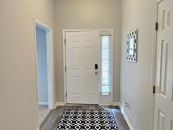 5th image of 4490 Country Glen Circle