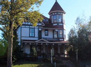 706 E Ludington Ave, Ludington, MI 49431