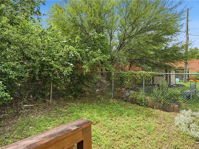 193 Rosedale Ave — Photo 26