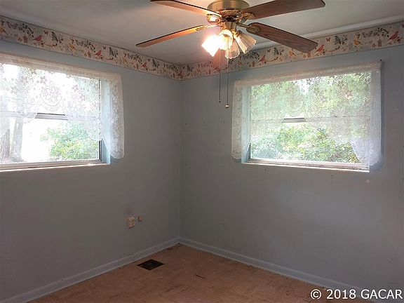 5th image of 6114 NW 77th St