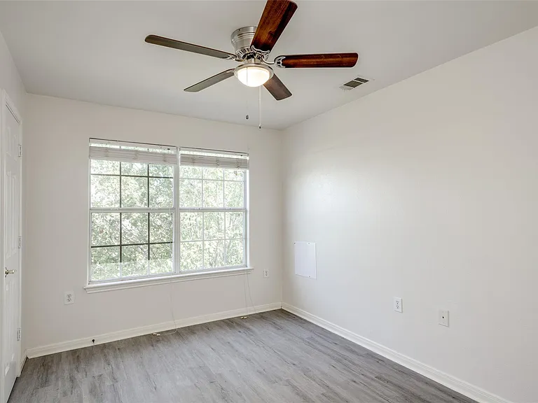 6117 Perlita Dr — Photo 6