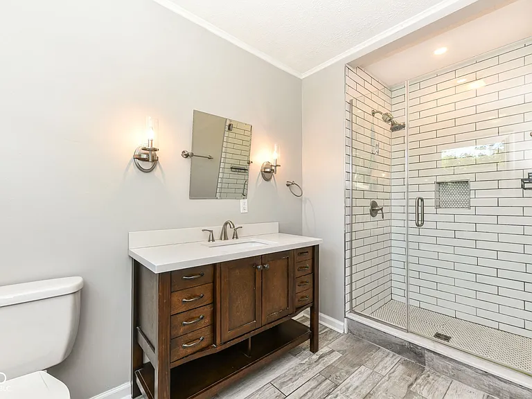 5301 Evanston Ave — Photo 21