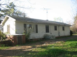 2257 Bonnie Ln, Burlington, NC 27215