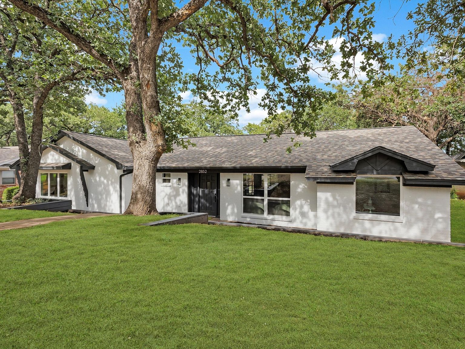 2852 Winterhaven Dr, Hurst, TX 76054 | Zillow