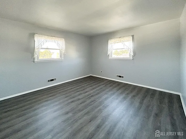11A Foothills Dr — Photo 6