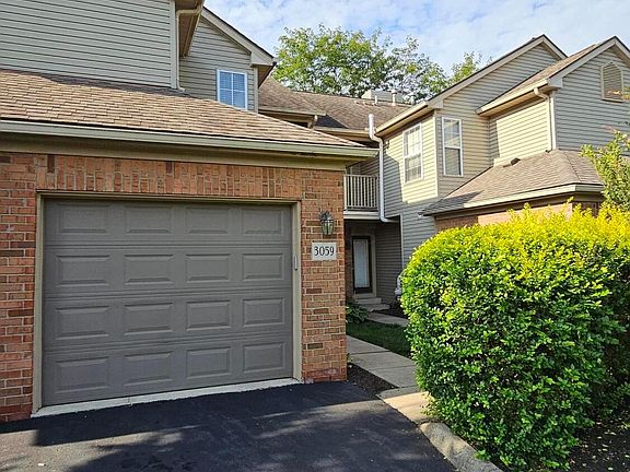 3rd image of 3059 Glenloch Cir