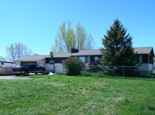 746 Rendezvous Rd, Riverton, WY 82501