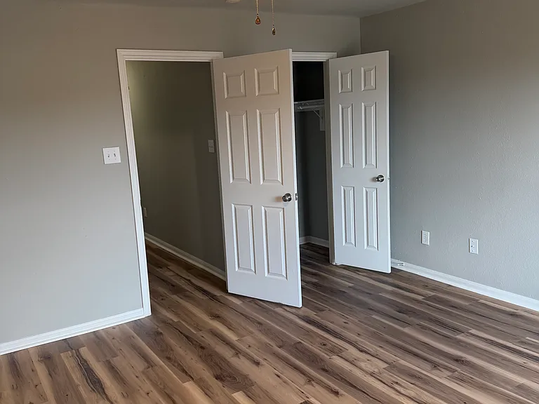 15503 Waldron Cir #B — Photo 13