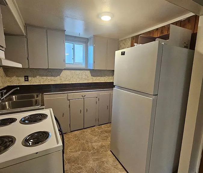 414 E Philadelphia St #B — Photo 13