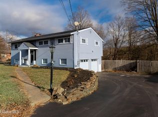 50 Troy Rd, East Greenbush, NY 12061