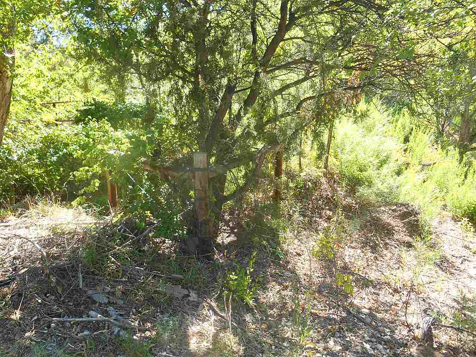 2nd image of 338 Juan Medina Rd