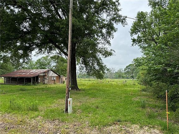 5th image of 23637 Leader Rd