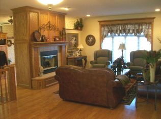 800 N Trail Dr, Mulvane, KS 67110