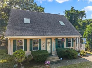 108 Wareham Lake Shore Dr, East Wareham, MA 02538