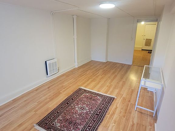 5th image of 871A 14th St