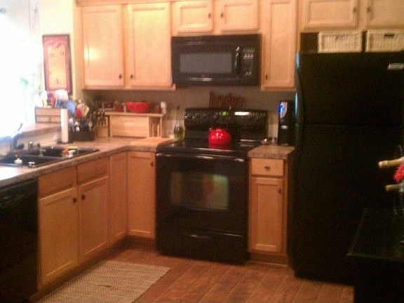 3rd image of 6049 Illinois Ln SE Unit B