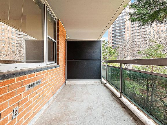 3rd image of 70-25 Yellowstone Blvd #1D
