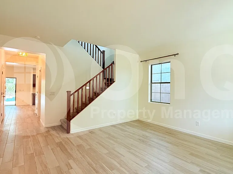 2950 E Dublin St — Photo 25