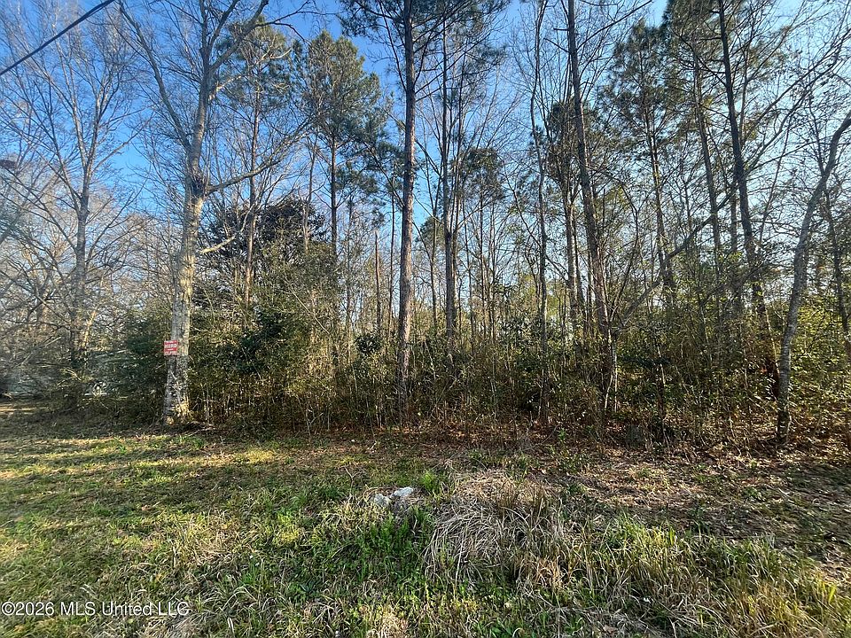 1st image of 3700 Cochran Ave